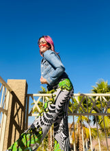 Load image into Gallery viewer, Juicy Denim Jacket