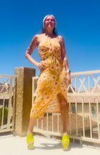 Load image into Gallery viewer, 70’s Flower Child Statement Dress