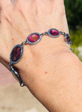 Load image into Gallery viewer, Abalone Charm bracelet