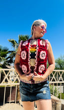 Load image into Gallery viewer, Vintage Crochet Rosette Vest