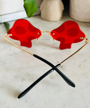Load image into Gallery viewer, Retro Red Mushroom Sunglasses
