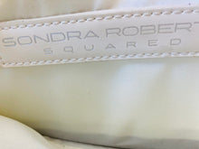 Load image into Gallery viewer, White Sondra Roberts Clutch Purse