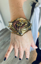 Load image into Gallery viewer, Gold And Copper Metal Cuff