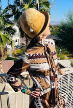 Load image into Gallery viewer, Vintage 40's Cloche Hat