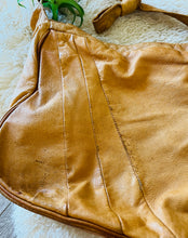 Load image into Gallery viewer, 70's Leather Hobo Purse