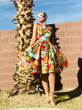 Load image into Gallery viewer, 50’s Retro Statement Dress
