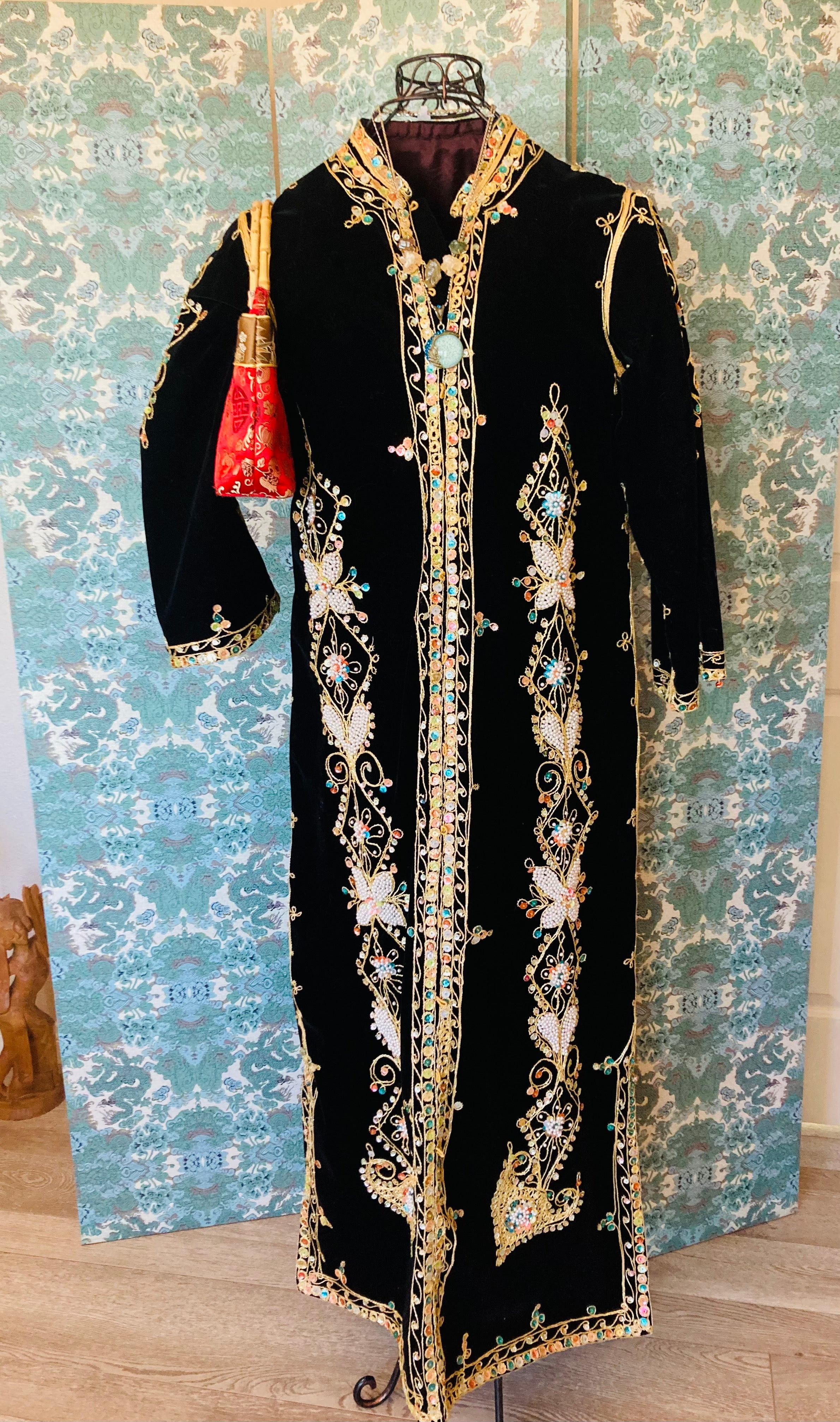 Black Velvet Pearl Statement Dress Cher's Vintage Couture Black Velvet Pearl Statement Dress Cher's Vintage Couture