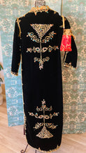 Load image into Gallery viewer, Black Velvet Pearl Statement Dress
